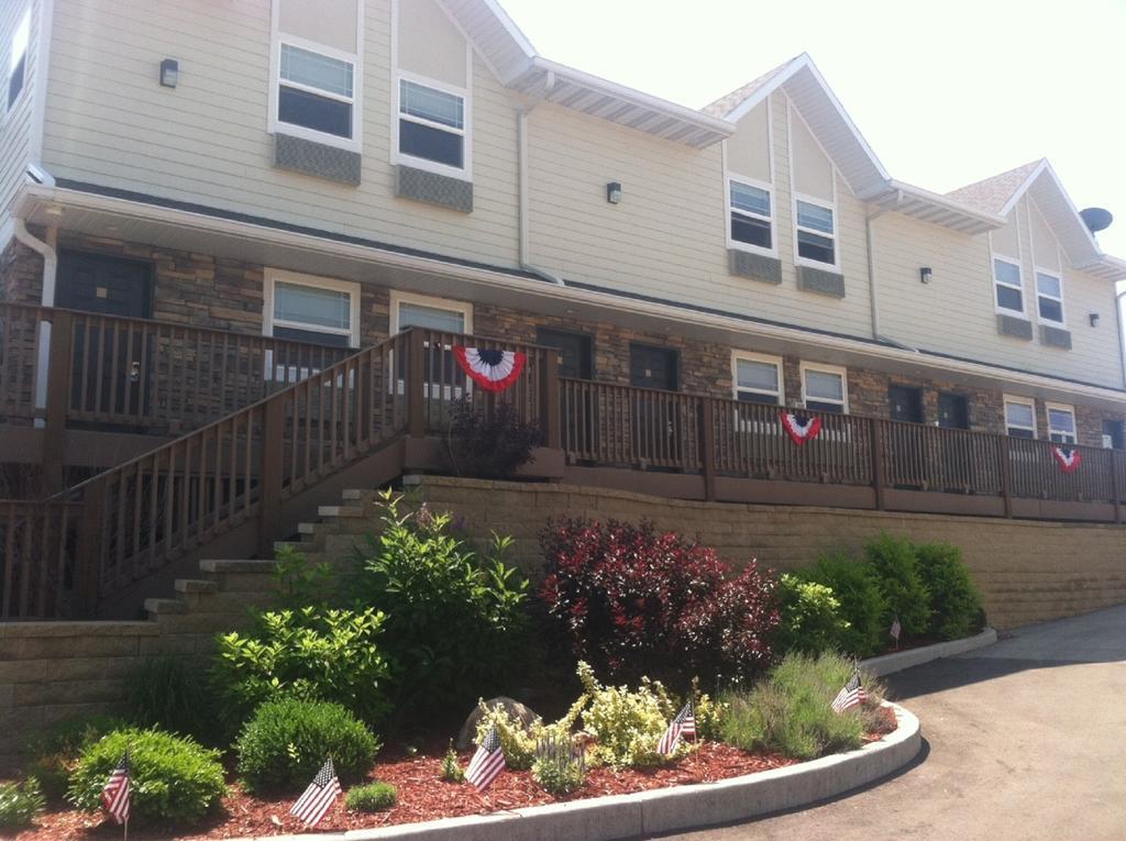 Price Pointe Inn Waukesha Buitenkant foto