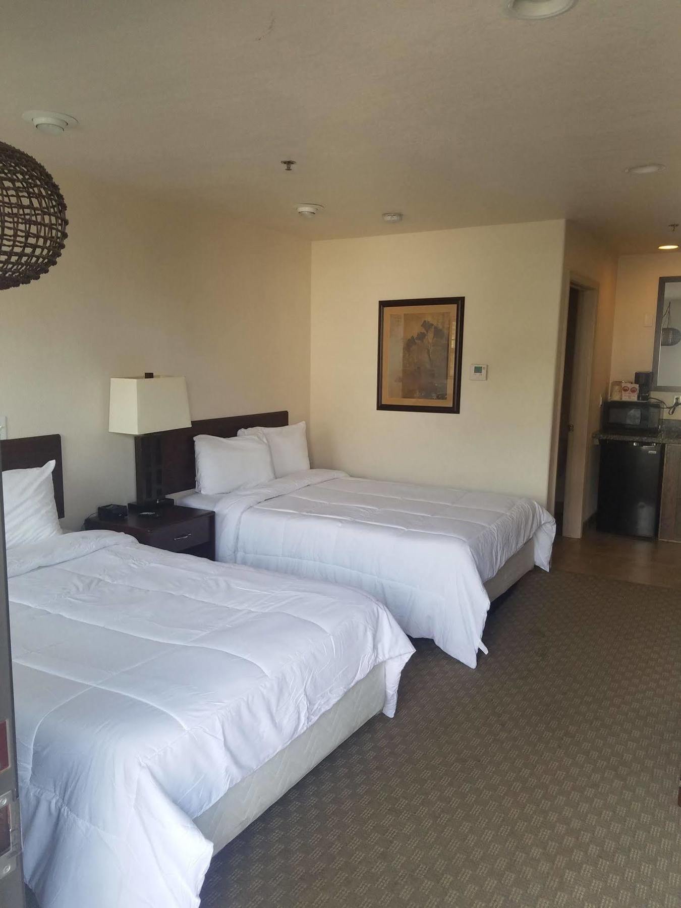 Price Pointe Inn Waukesha Buitenkant foto